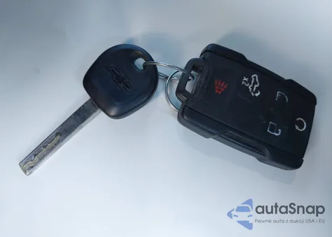 2021 Chevrolet Silverado 1500 4Wd Short Bed Custom Trail Boss from USA, damaged, VIN 1GCPYCEF7MZ232182